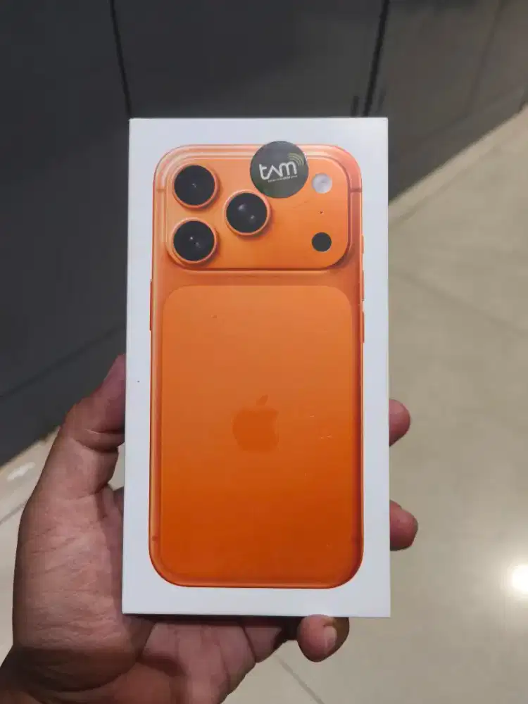KREDIT IPHONE 17 PRO COSMIC ORANGE 256 GB