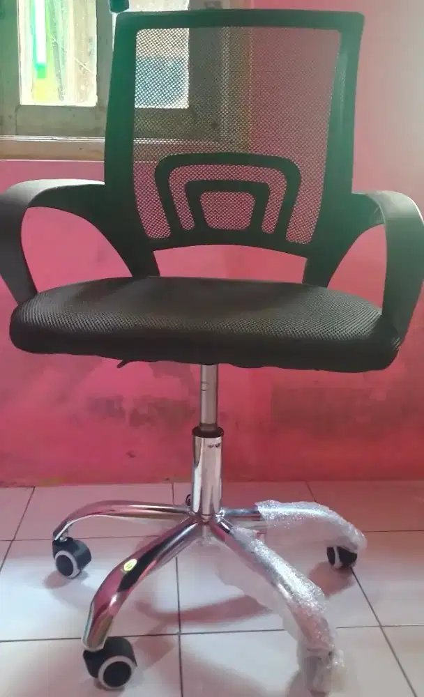 Kursi kantor model A