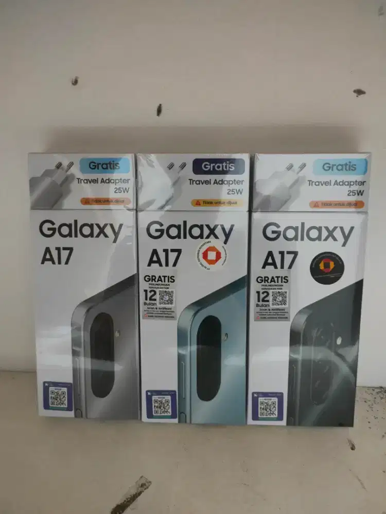 Smartphone Samsung New Galaxy A17 LTE 8+8/128