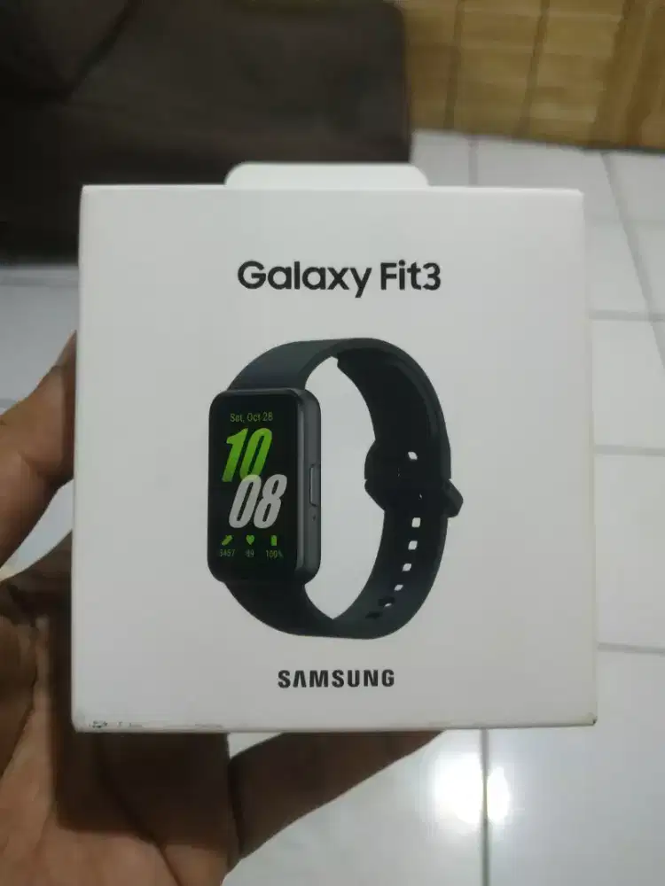 Samsung Galaxy Fit 3 New