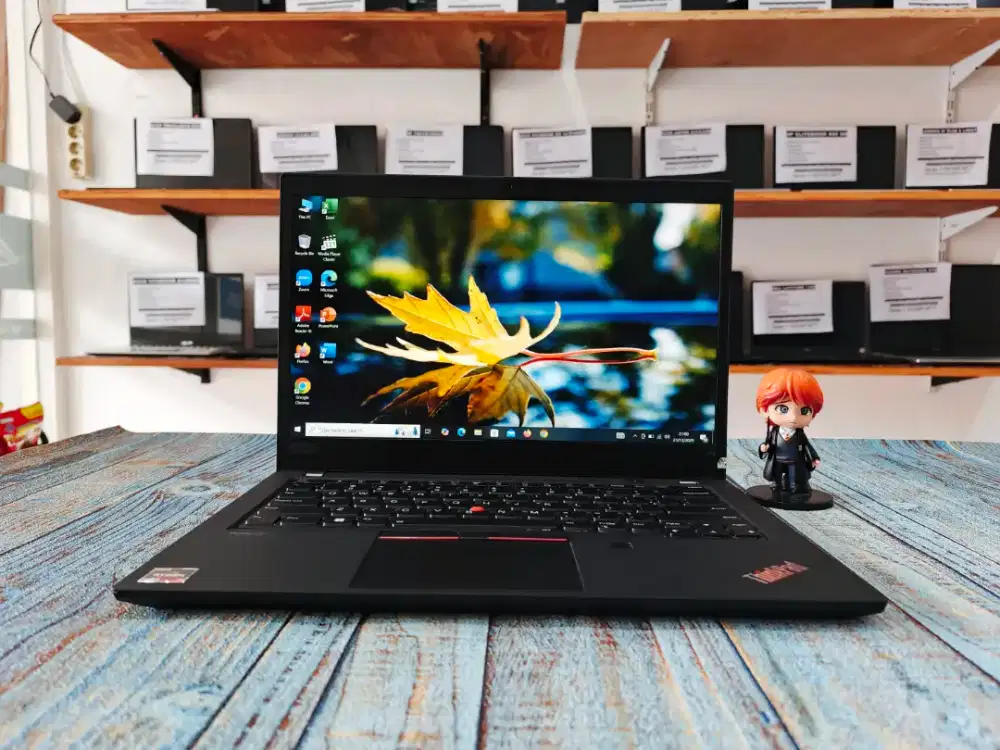 Dijual Cepat Laptop Second THINKPAD T14/Ryzen 7 Pro 5850U/RAM 16 GB