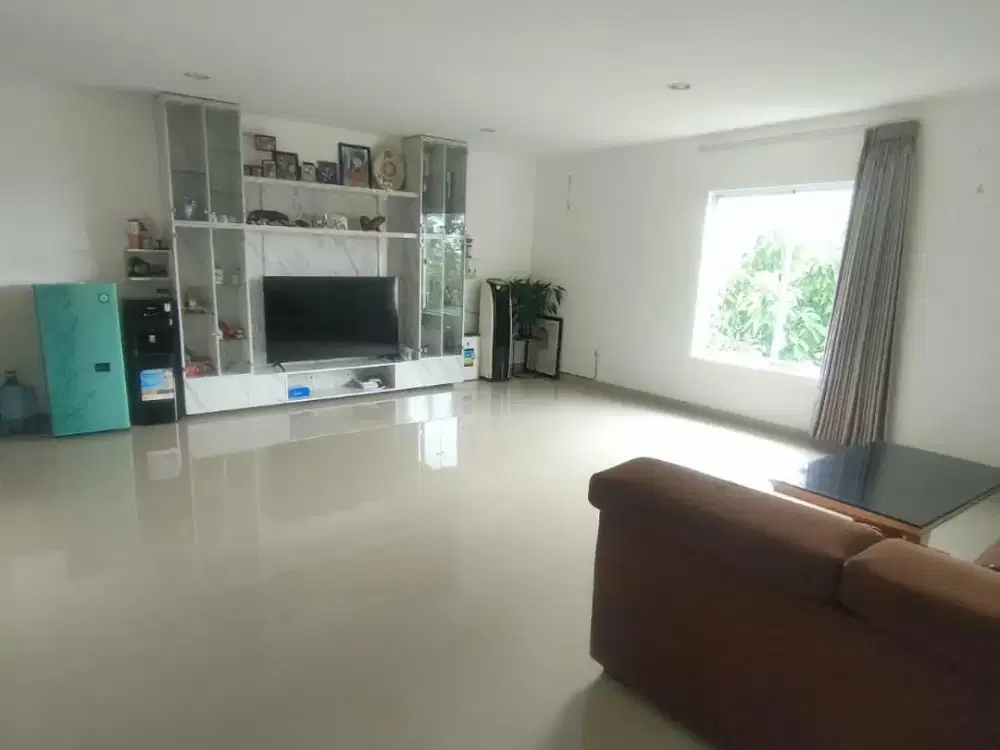 Dijual Rumah Gandeng Glc Cluster Australia Lt.16x15m2 Harga Nepis