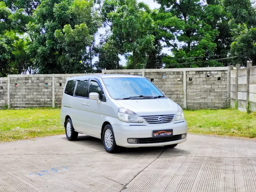 DP. 12,5jt Nissan Serena HWS AT 2010