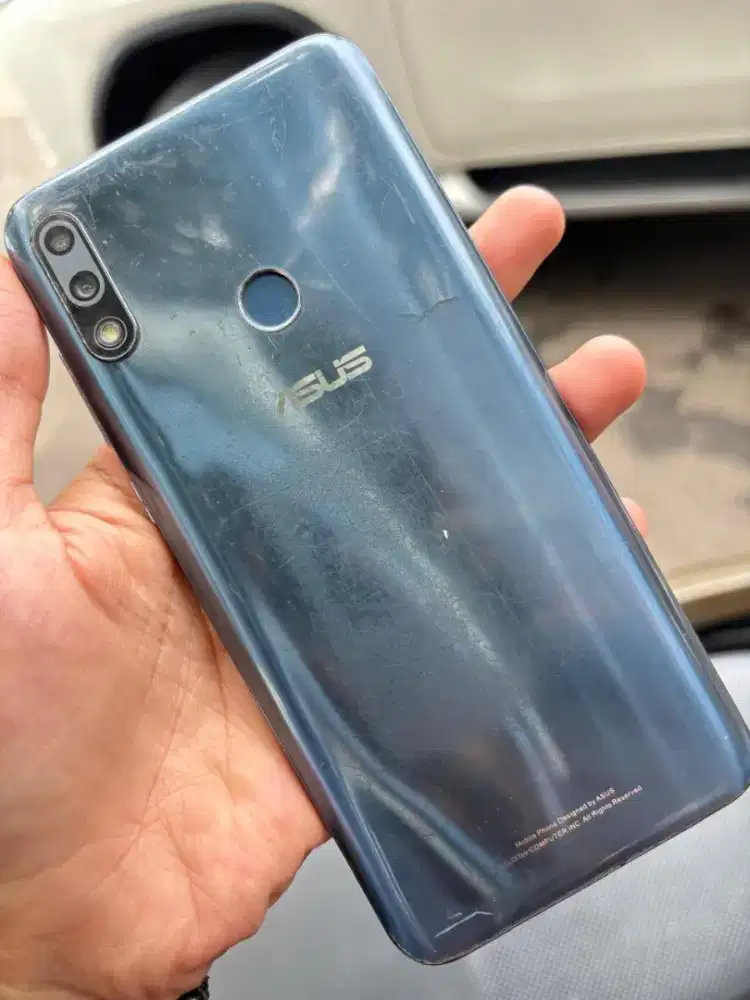 Asus Zenfone max pro m2 ram 6/64