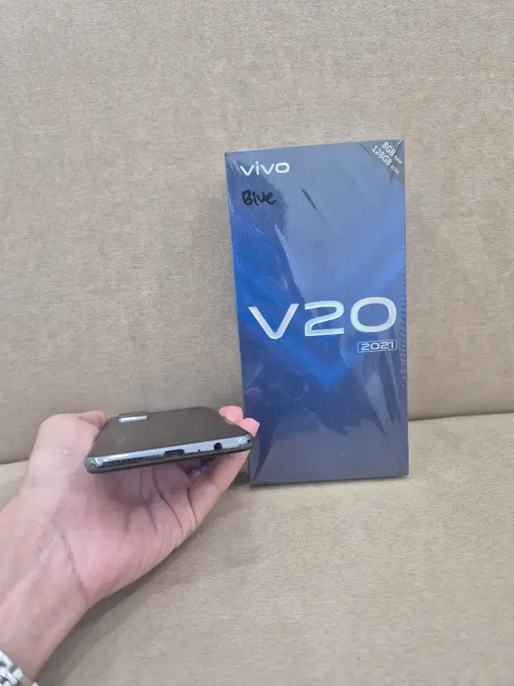 Vivo v20 2021 8/128
