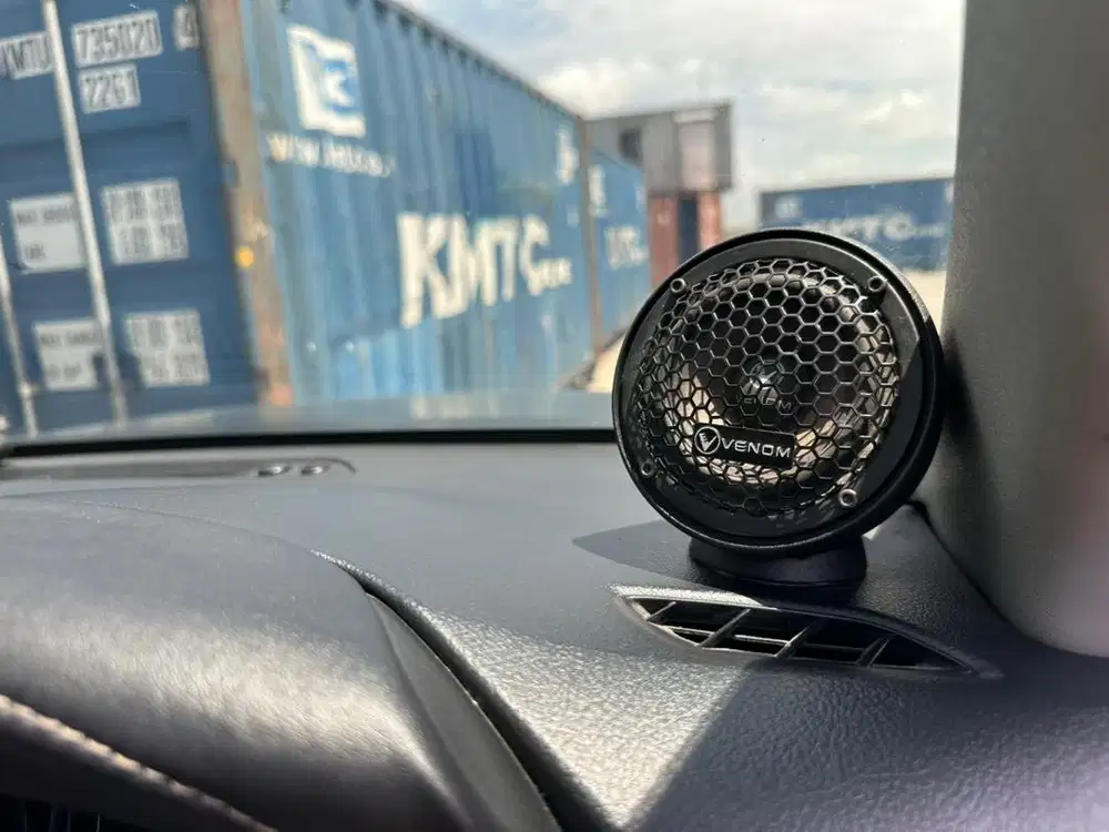 Dijual paket audio mobil