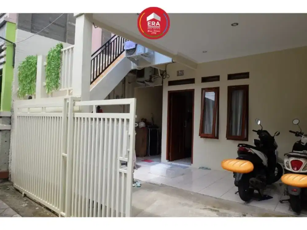 Rumah + Kontrakan 3 Pintu di Larangan Tangerang