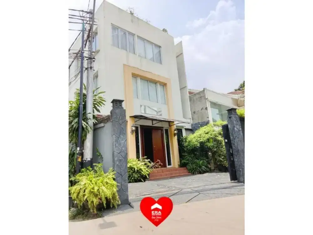 Rumah Kost 3 Lantai Lokasi Strategis di Simprug Jakarta Selatan