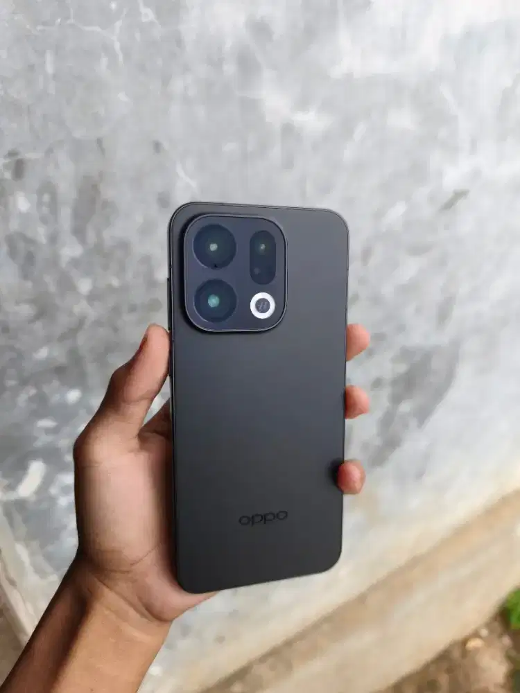 oppo find X9 black 12/256 baru 1 bulan garansi resmi 1 tahun