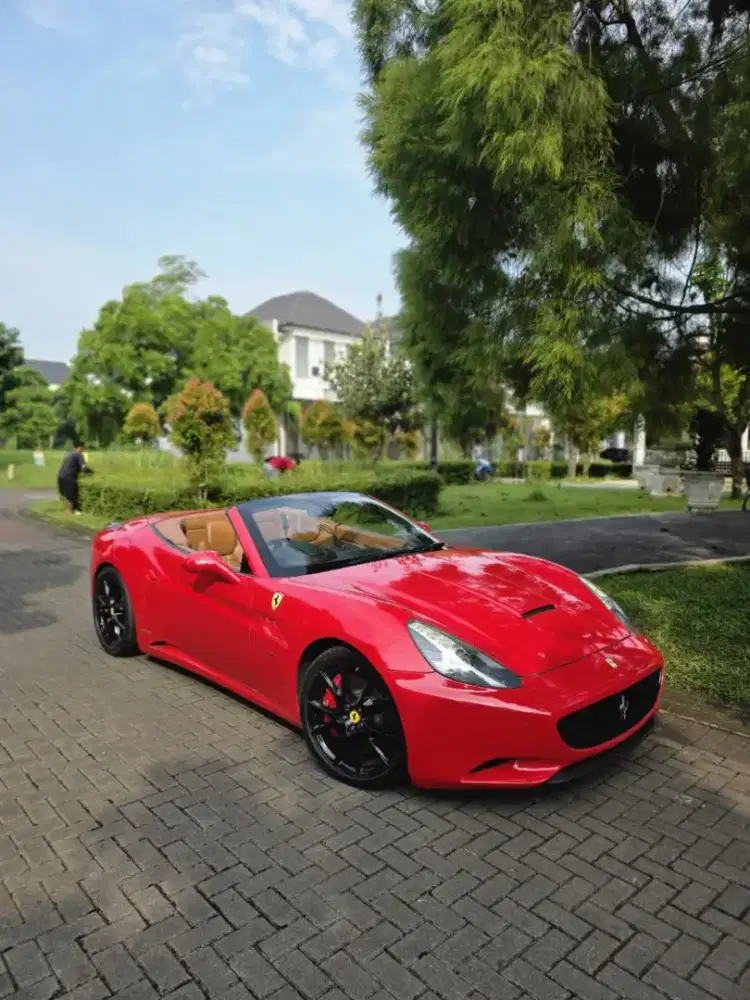Ferrari CALIFORNIA 4.3L Automatic 2011