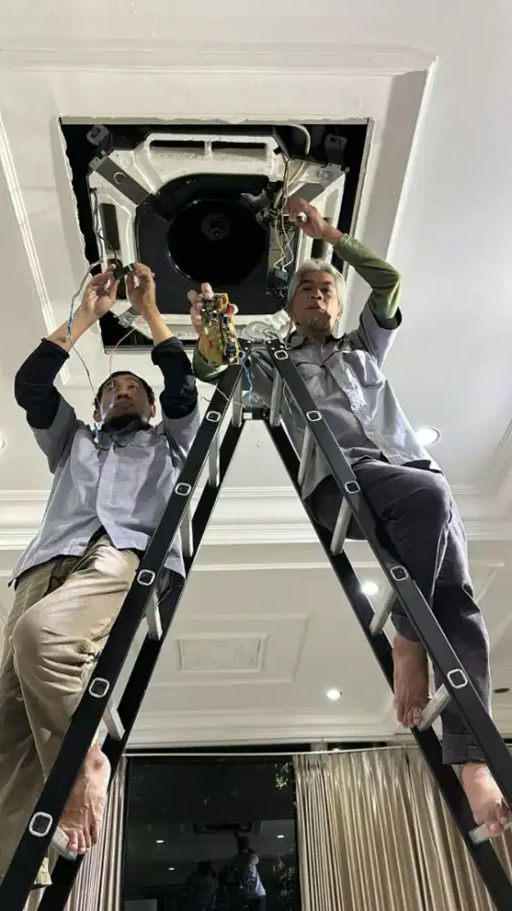 Service AC, kulkas, freezer, mesin cuc, magic com, mixer, blender