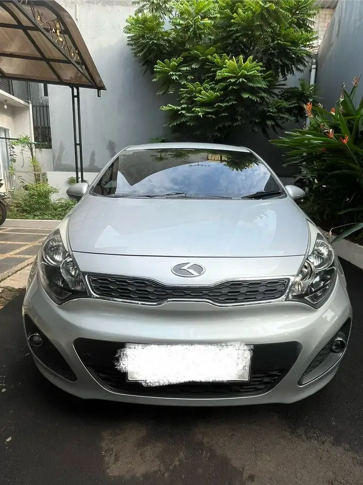 Kia Rio 2013 AT, Bensin