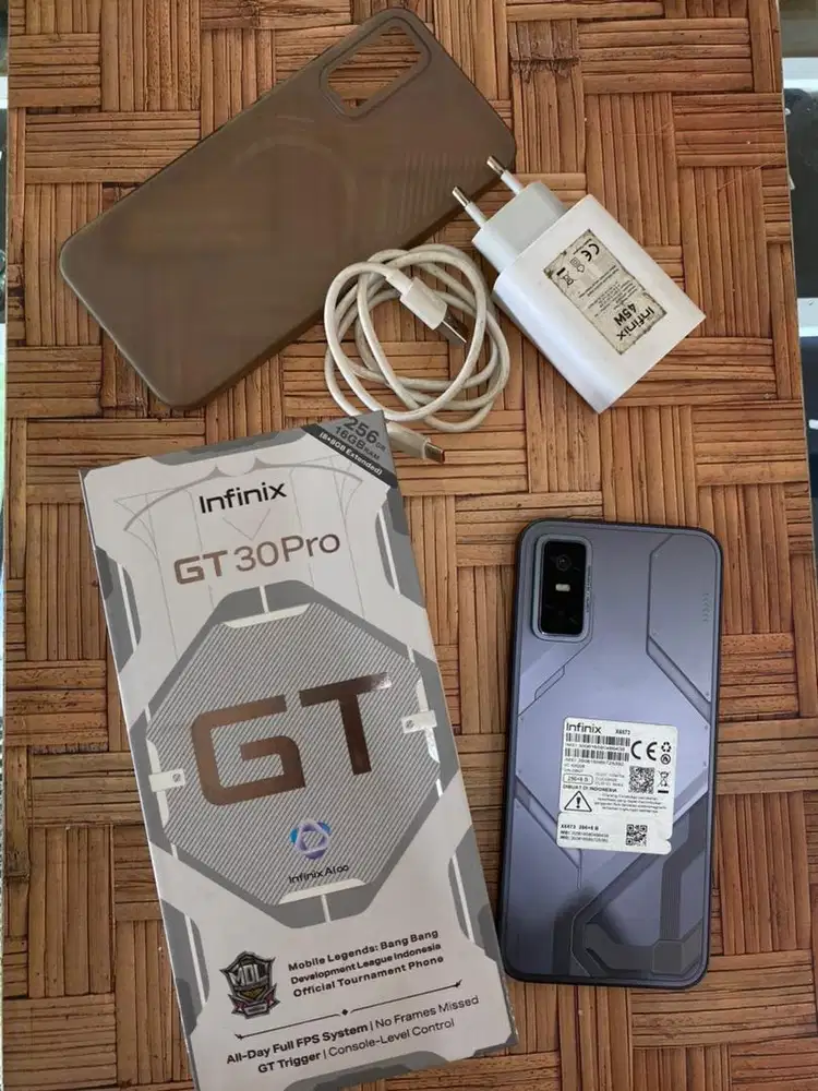 Infinix GT 30 pro ram 8/256 gb