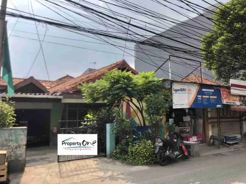 dijual rumah tua hitung tanah saja bagus utk usaha kost2an