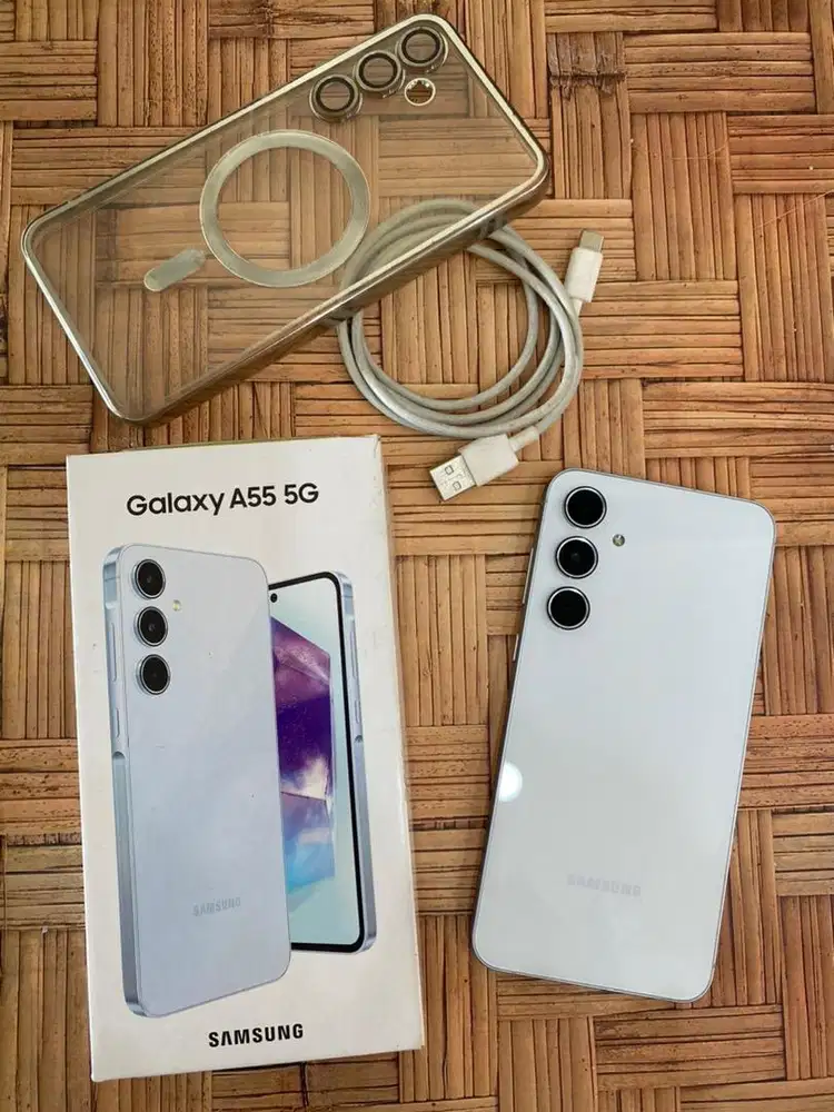 Samsung galaxy A55 5 G ram 8/256 gb