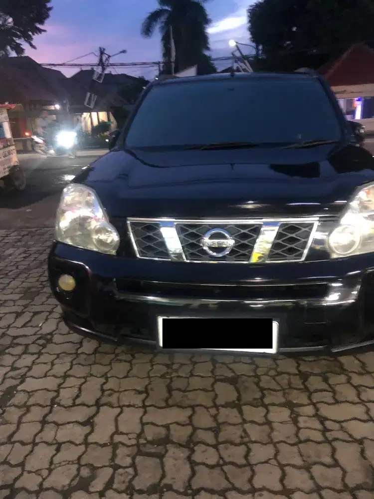 Nissan X-Trail T31 2.5 AT
