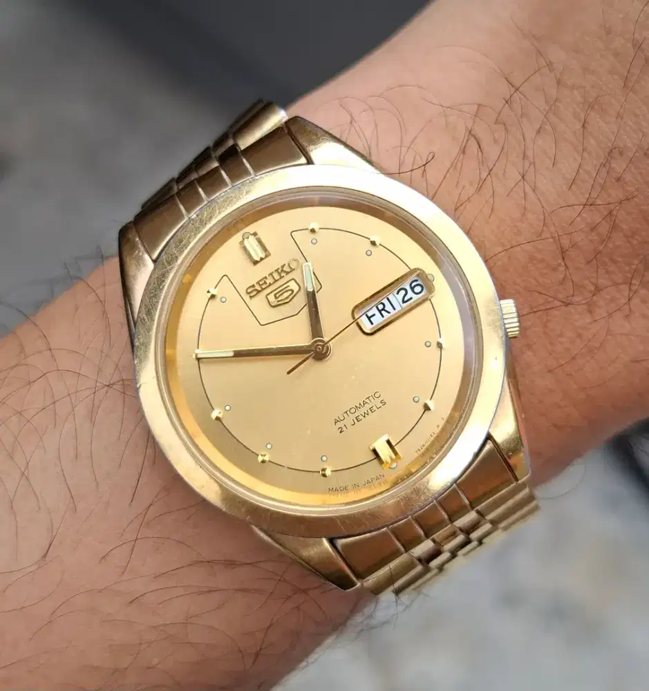 Seiko 5 gold plated