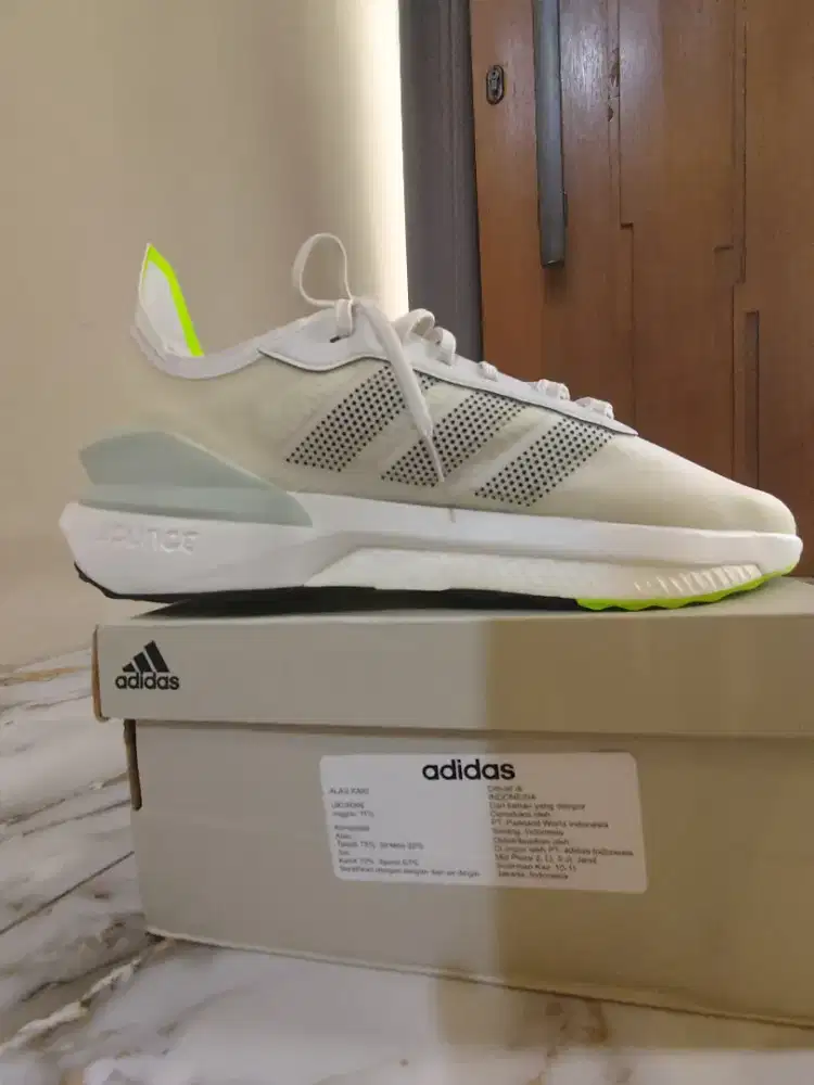 ADIDAS AVRYN ORIGINAL BARU 11.5