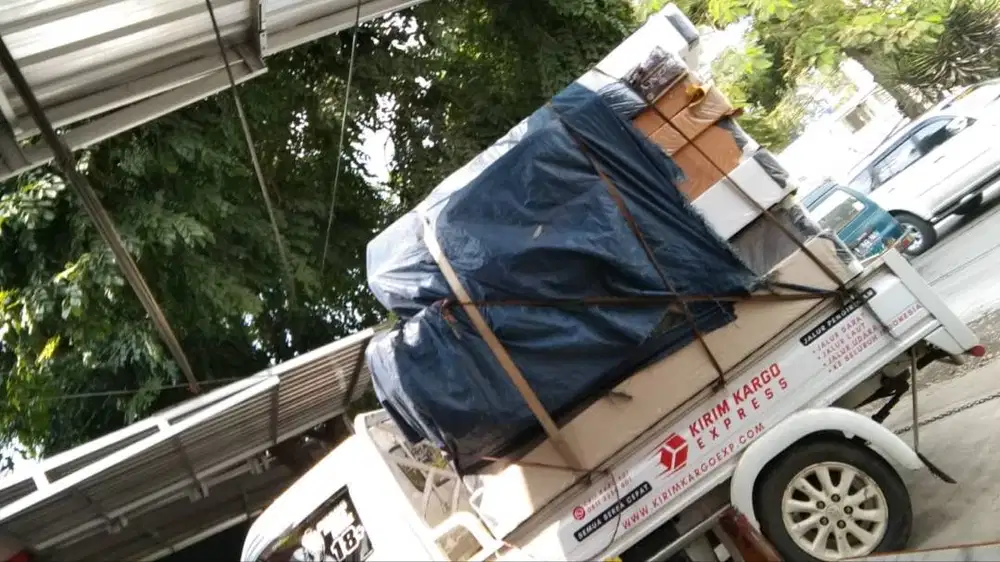 Jasa Pengiriman Barang dan Kendaraan