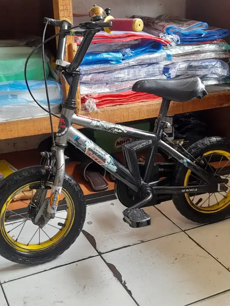 Sepeda anak wimcycle