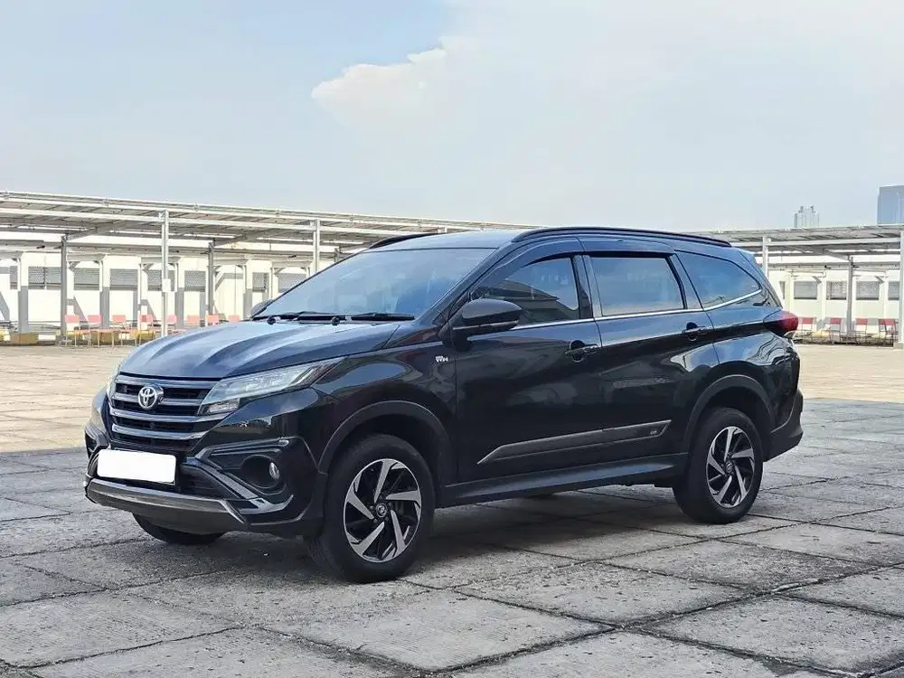 TDP 20JT TOYOTA RUSH GR SPORT 1.5  AT MATIC AUTOMATIC 2021 HITAM