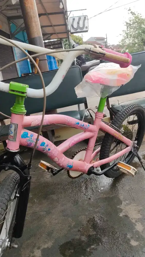 Sepeda cewe r 18 siap gowes merk Wimcyele 350rb jamin semua normal