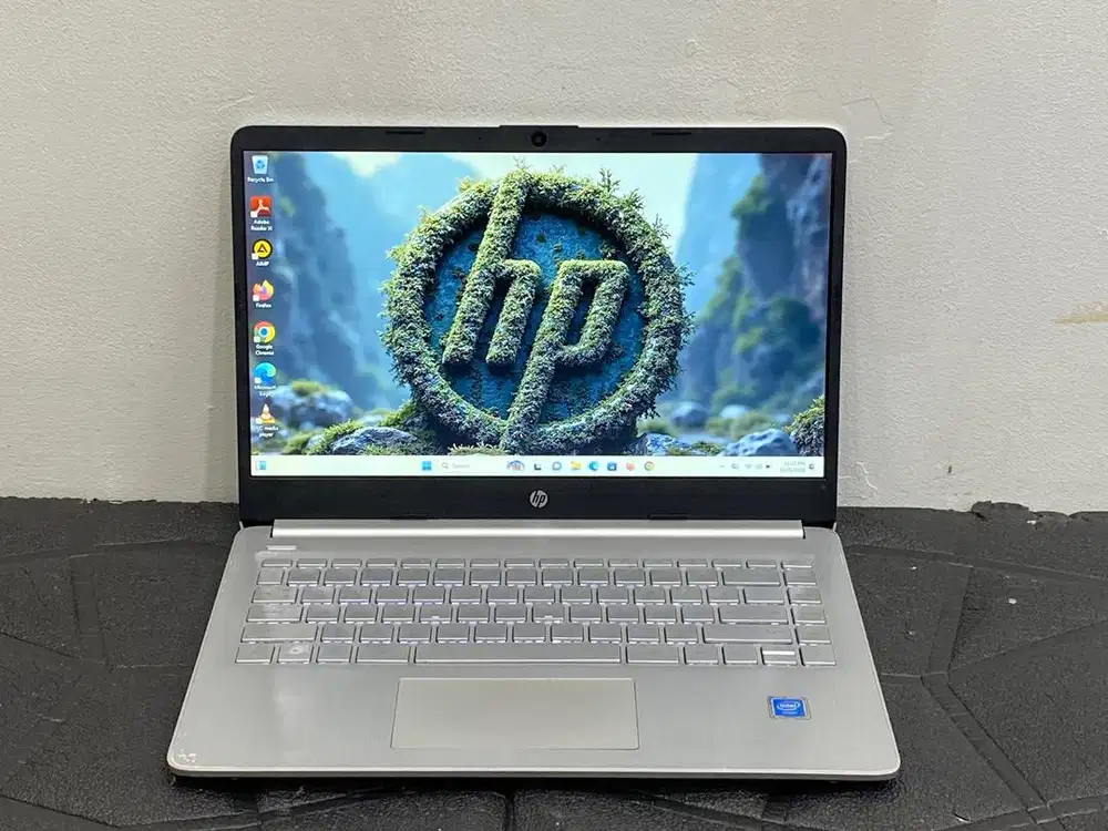 LAPTOP HP 14s-dq0xxx Prosesor Intel Celeron N4120/Ram 4GB/SSD 256GB