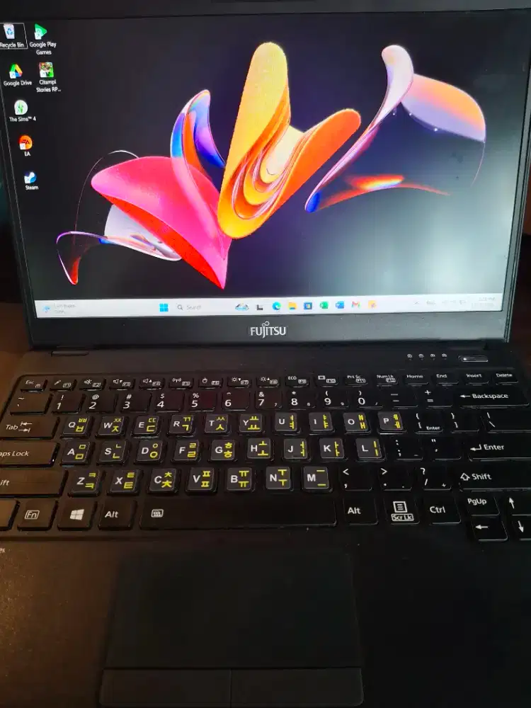 Di jual Laptop Fujitsu Lifebook U9310 i7 second