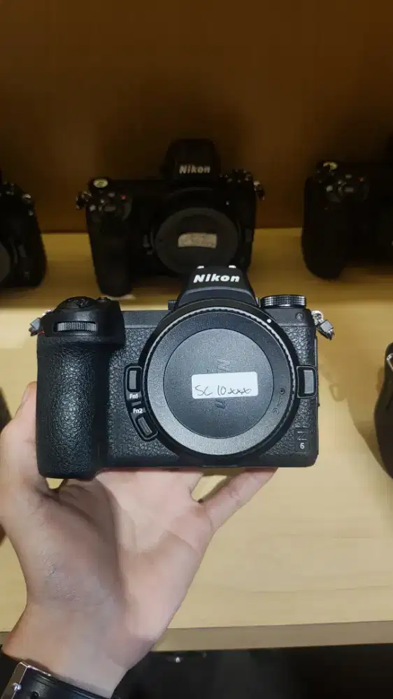 Kamera Nikon Z6 Body Only. SC 10k. Fullset Box