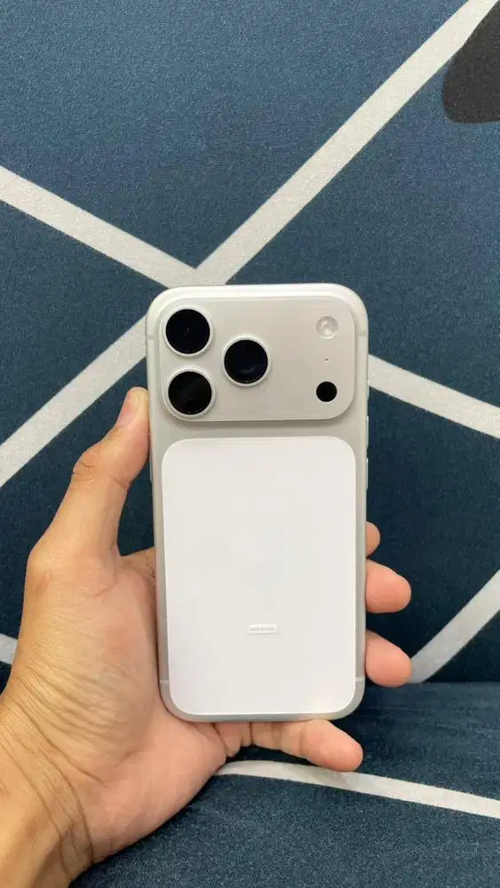 Iphone 17 Pro 256 ex ibox Silver Titanium