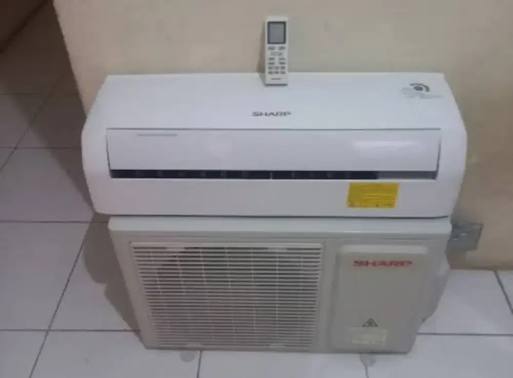 Jual AC Sharp 1/2 PK R32 lowat 350watt plus pasng