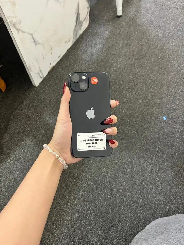 Iphone 14 128GB fullset mulus nominus terima tt cod kredit