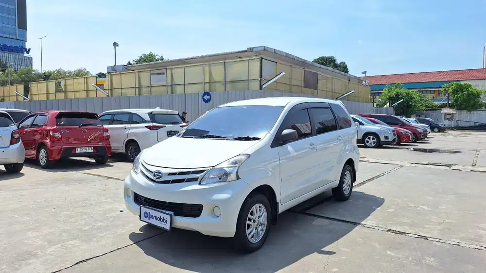 DP MURAH - Daihatsu Xenia 1.3 X Bensin-MT 2015