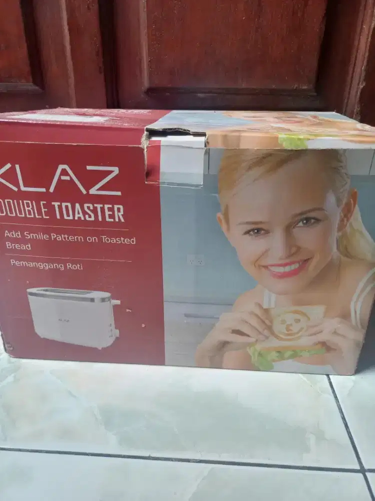 Pemanggang roti MERK KLAZ