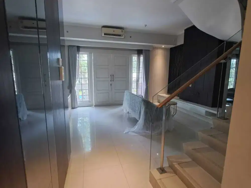 Disewakan Kondominium Rivera Mansion Waterplace E 3 br semi furnish