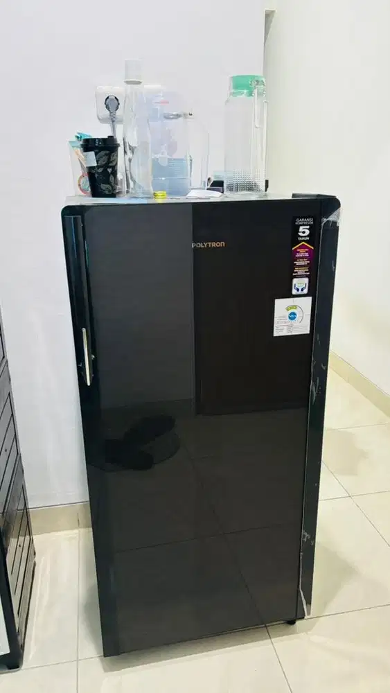 Kulkas 1 Pintu Polytron