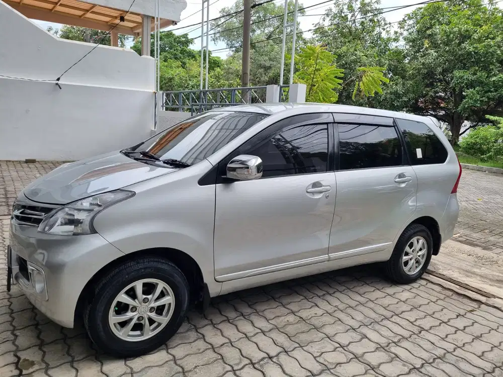 Toyota Avanza 2012 Bensin