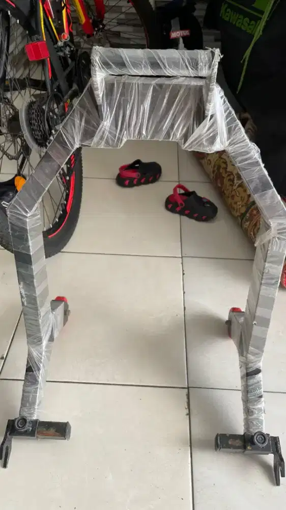 paddcok / pedok racing kotak besar bekas ninja ZX 250