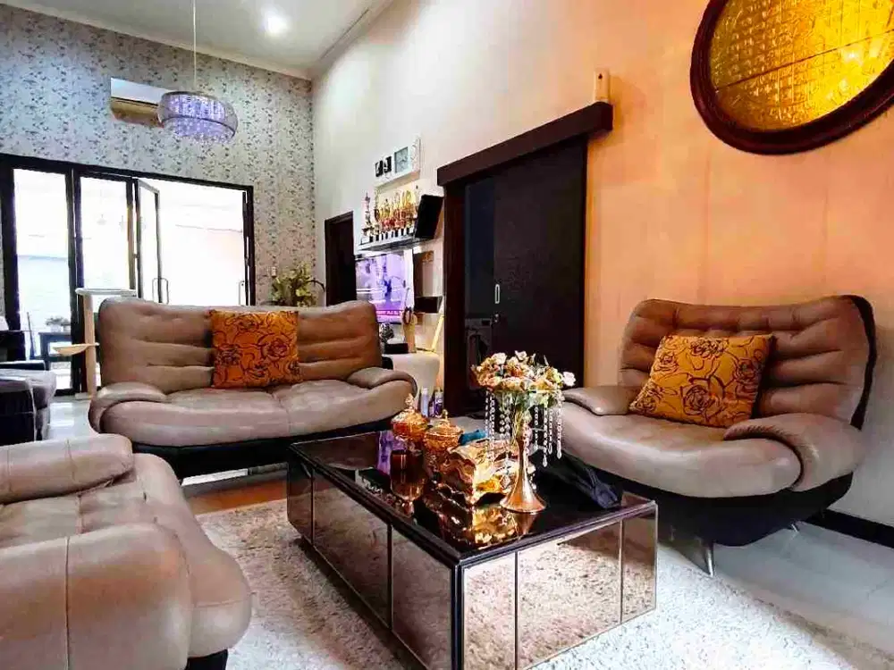 rumah siap huni, kawasan elit, dekat alazhar, tol banyumanik dan undip tembalang