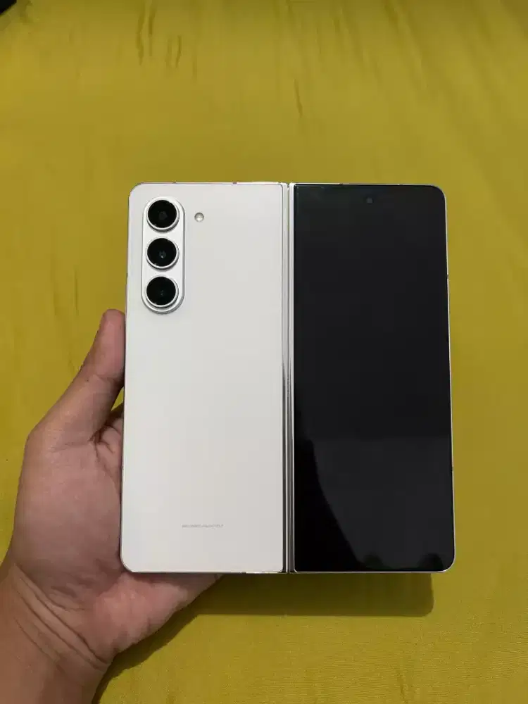 Samsung Galaxy Fold 5 5G 12/256GB