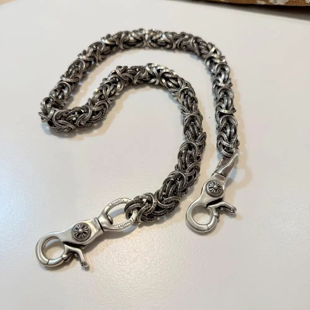 Kalung perak CHROME HEARTS