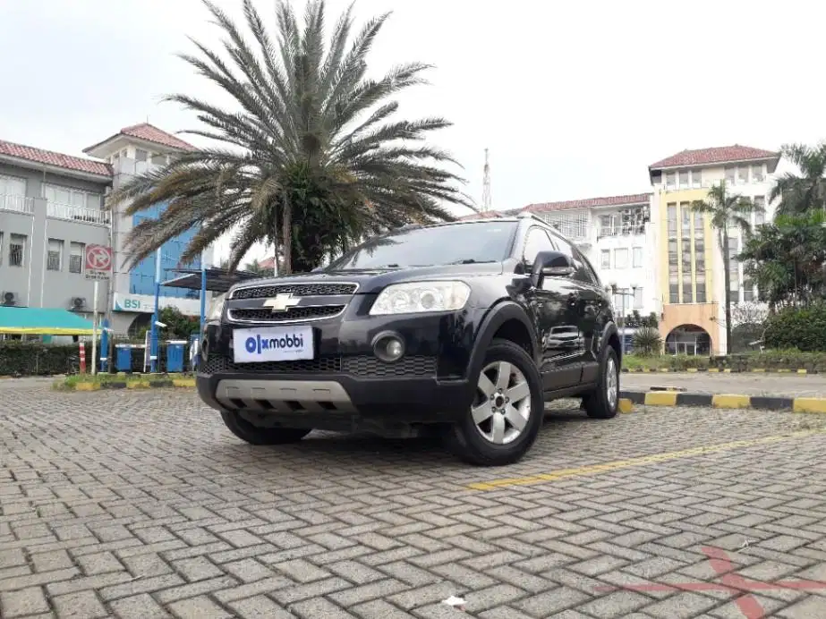 TDP 3,JT Chevrolet Captiva 2.4 LT Bensin-AT Silver 2010