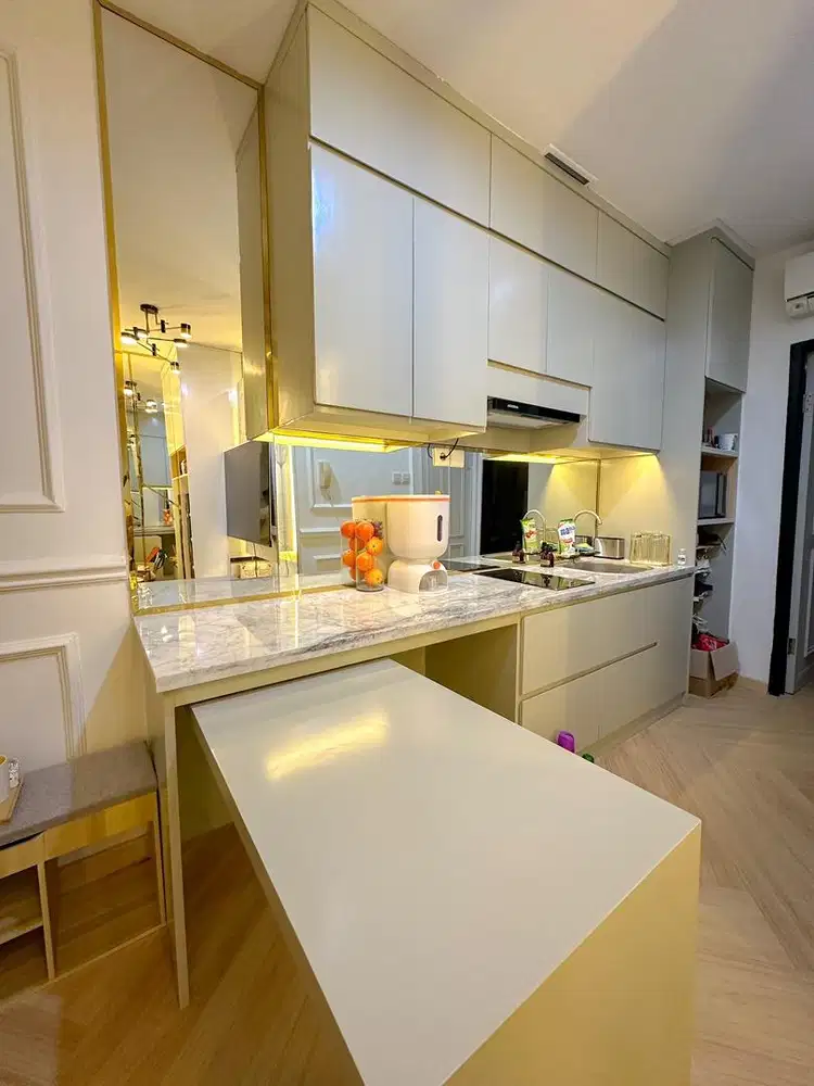 Dijual apartemen cosmo mansion 1 br lantai sedang