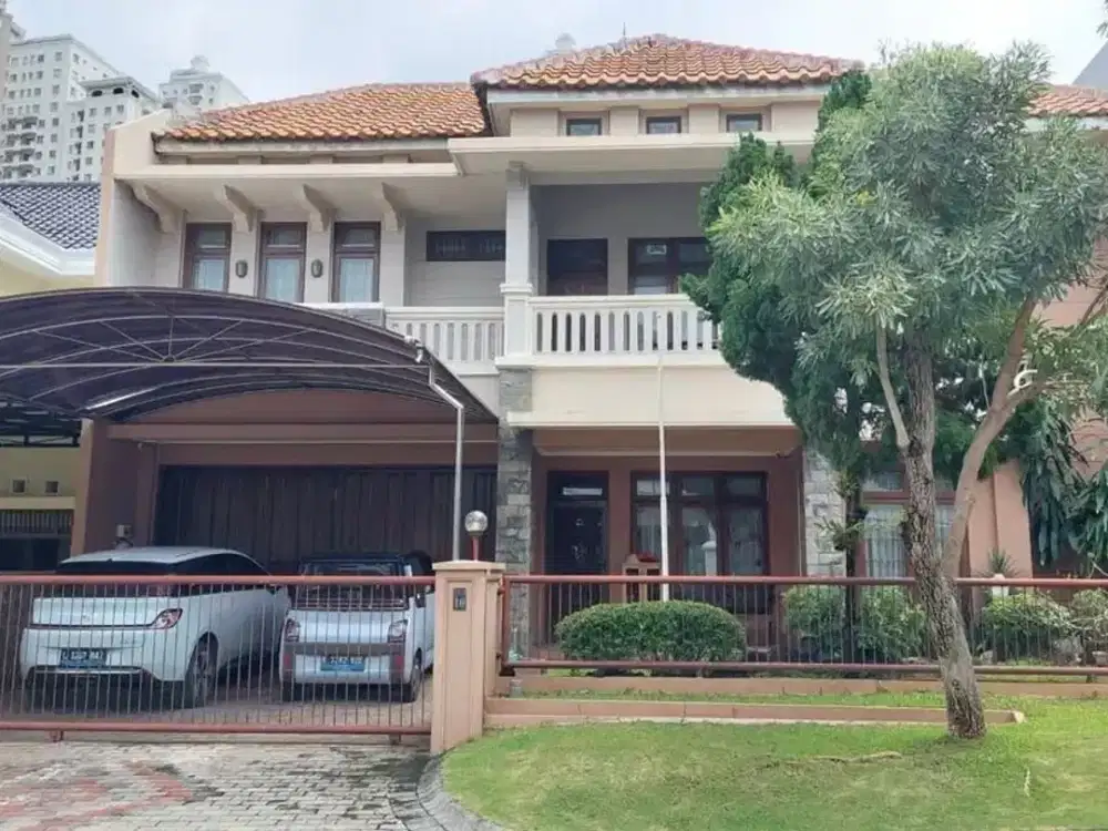 Jual Rumah Semi Furnished Pakuwon Indah VBI