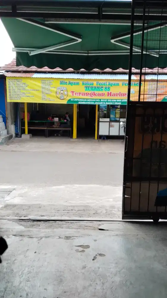 Dibutuhkan segera karyawati warung mie ayam bakso pengalaman