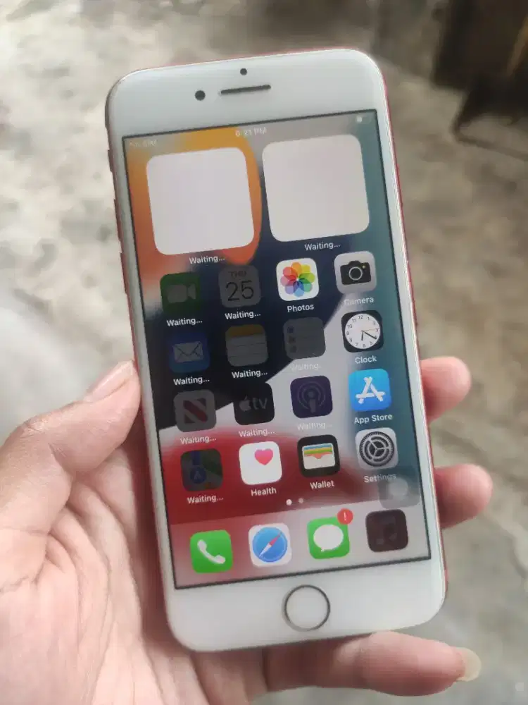 Iphone 7 32 red