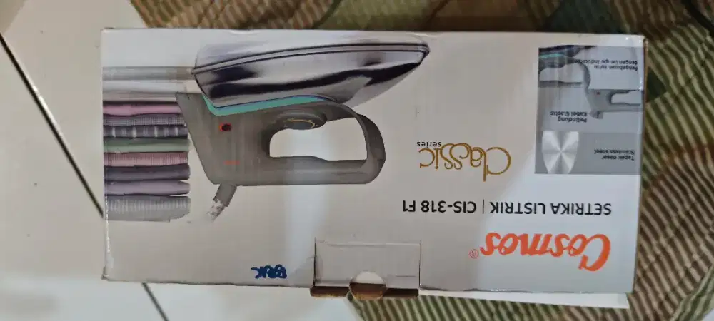 Setrika cosmos CIS 318 F1