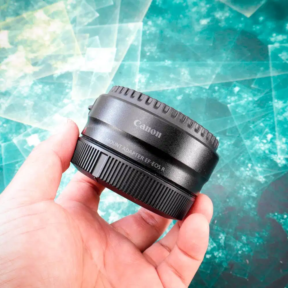 Adapter Canon EF - EOS R Original. Used. Like New.