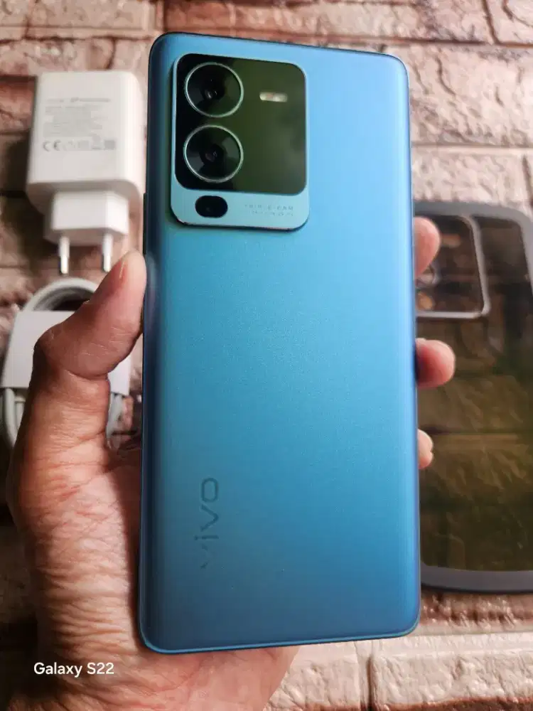 ViVO V25 Pro 5G (Ram 12/256) ex Resmi indo