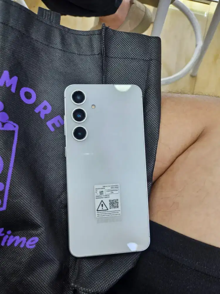 Samsung S24 Fe 8/256